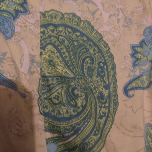 COPY - Yellow, blue and green button down shirt - Picture 10 of 10